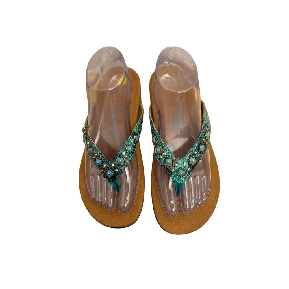 Vionic Sz 7 Leather Teal Jeweled Flip Flops Soft Step Sandals